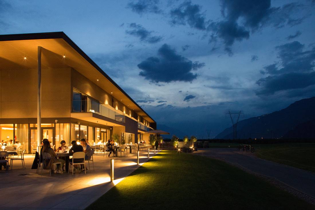 The Lodge - Golfclub Eppan-Appiano sulla Strada del Vino Updated 2022 Room  Price-Reviews & Deals | Trip.com