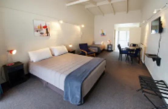 Ambassador Thermal Motel Hotels in 