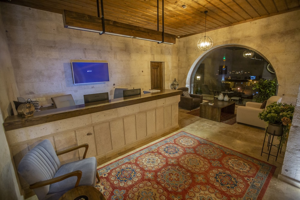 Anka Cave Suites