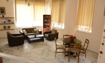 Livane Suit Otel - Housity