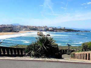 The 10 Best Hotels in Biarritz for 2022 | Trip.com