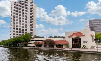 Omni Las Colinas Hotel