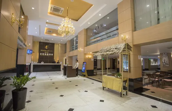 埃斯佩拉多湖景酒店