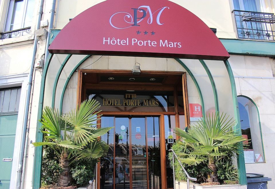 Hôtel Porte Mars Reims Gare Centre-Reims Updated 2023 Room Price-Reviews &  Deals | Trip.com