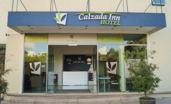 Hotel Calzada Inn