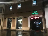 Meteor Central Hotel in zona Avenue of Heroes in Cluj-Napoca