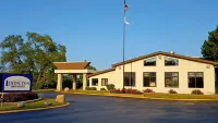 Lexington Inn & Suites NW Chicago Elgin Hotels in West Dundee