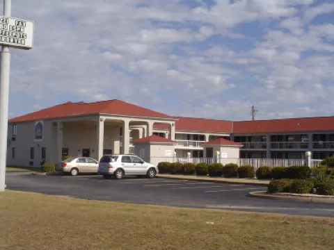 Motel 6 Abbeville, Al Hotels in 