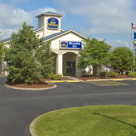 Quality Inn Austintown-Youngstown West