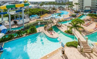 Holiday Inn & Suites Clearwater Beach S-Harbourside