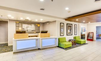 Holiday Inn Express Vincennes