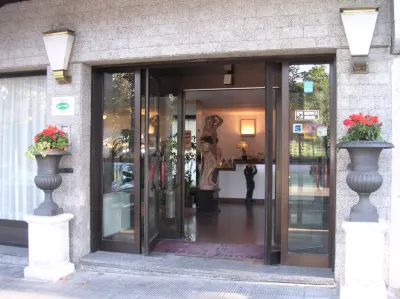 Europa Hotels near Collegio Gallarini