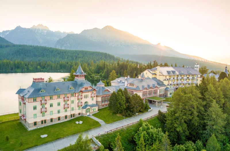 Grand Hotel Kempinski High Tatras-Strbske Pleso Updated 2022 Room  Price-Reviews & Deals | Trip.com