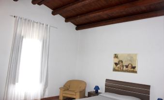 House with 2 Bedrooms in Noto, with Furnished Terrace Near the Beach