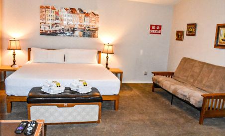 Advantage Court - Housity