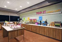 Tru by Hilton Burlington - sarapan