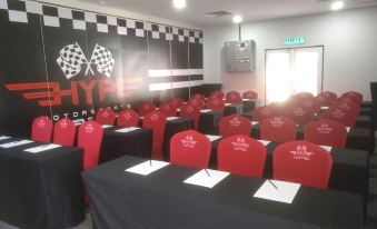 Hype Motorsports Hotel