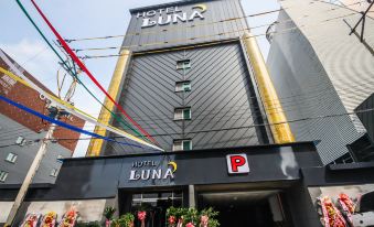 Yeosu Luna Hotel