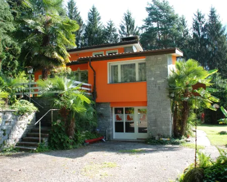 Poolside アックアロッサのホテル