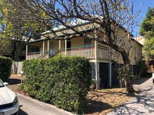 Walk to the Gabba Charming Character Home