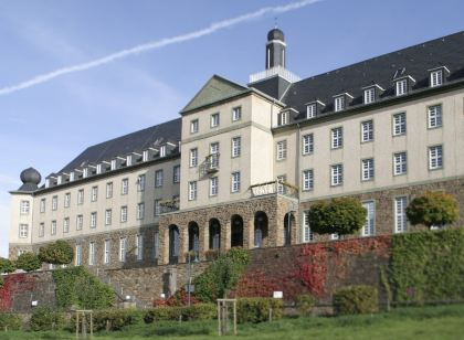 Hotel Kardinal Schulte Haus