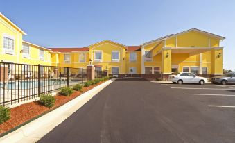Best Western Sherwood Inn  Suites