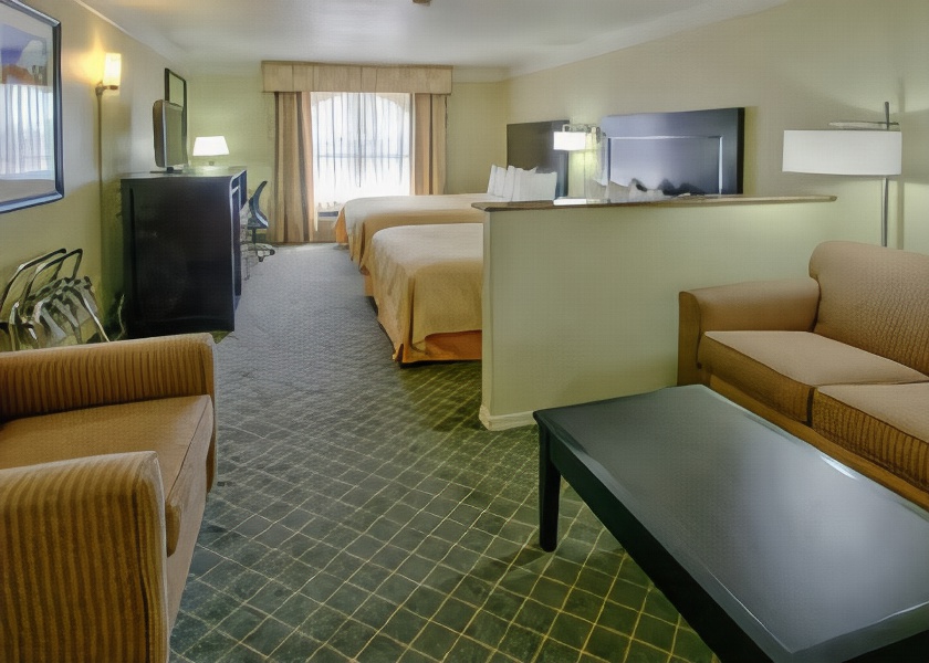 Quality Inn & Suites Gallup I-40 Exit 20