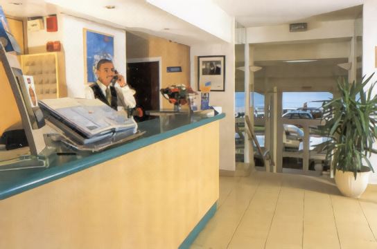 니스 호텔 서비스 비교