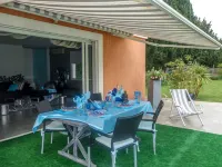Un Petit Coin de Paradis Hotels in Châteaurenard