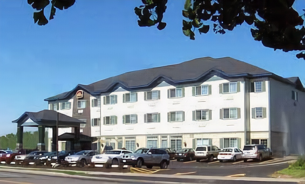 Best Western Plus Vineyard Inn & Suites