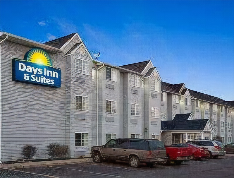 Days Inn & Suites by Wyndham Lafayette IN