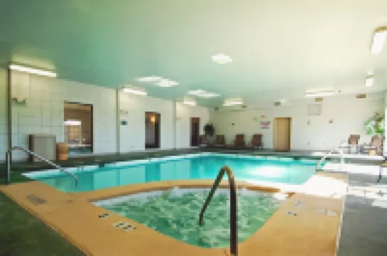 Best Western Plus Shamrock Inn  Suites