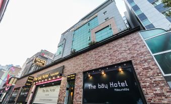 Thebay Hotel