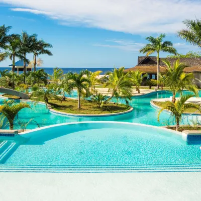 The Cliff Hotel Hotels near Negril Cliffs