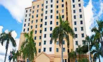 Hampton Inn & Suites Miami-Airport South-Blue Lagoon