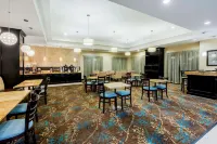 La Quinta Inn & Suites by Wyndham Marshall - petit déjeuner