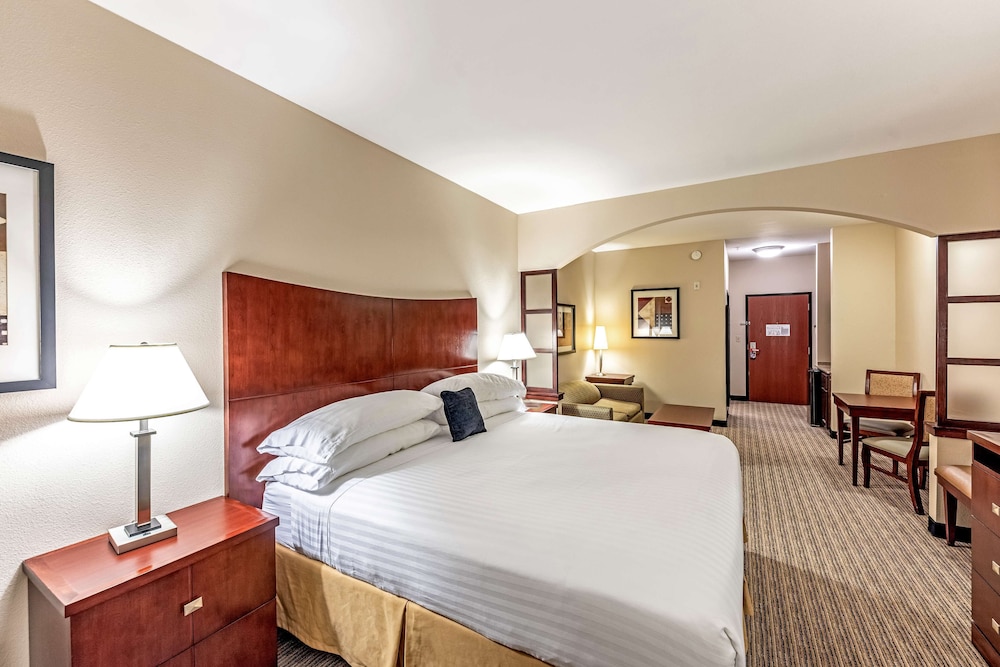 Red Lion Inn & Suites Mineral Wells