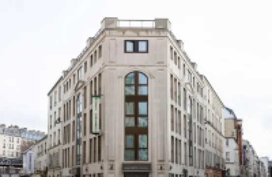 Hotel Eiffel Capitol Các khách sạn gần Tháp Eiffel