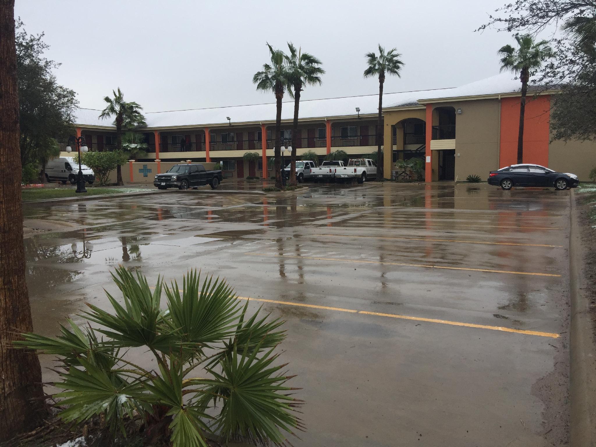 Texas Inn and Suites City Center at University Dr.