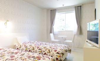 9. Design H..