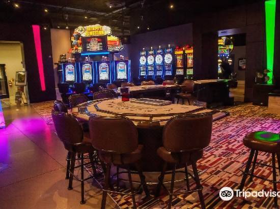 Medicine hat lodge casino hours near me