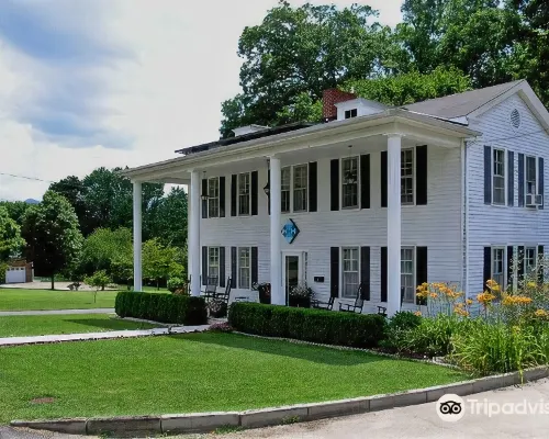 Terrell House B&B Hotels in Yancey County