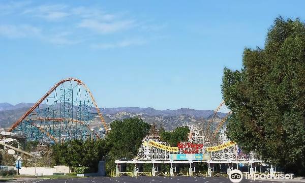 Hilton Garden Inn Valencia at Six Flags