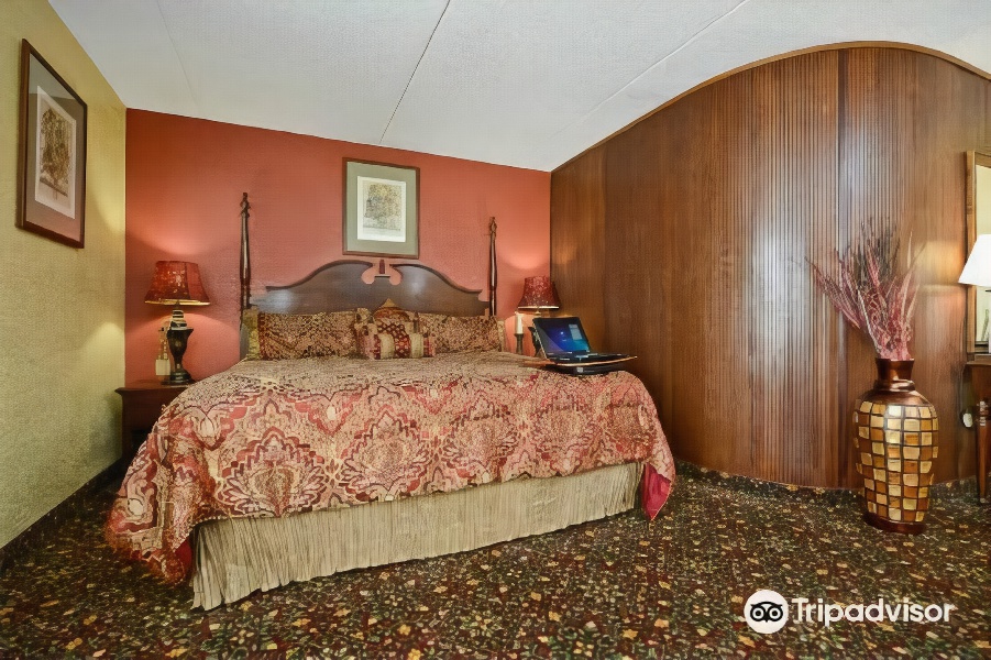 Best Western Luxbury Inn Fort Wayne