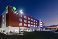 Holiday Inn Express & Suites Tulsa Northeast - Owasso Hotels in Owasso