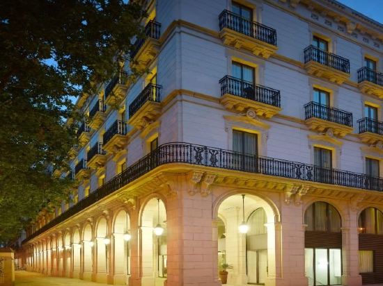 10 Best Hotels near La Casa de Les Sabatilles, Barcelona 2022 | Trip.com