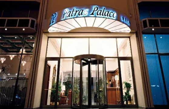 帕特拉斯宮酒店