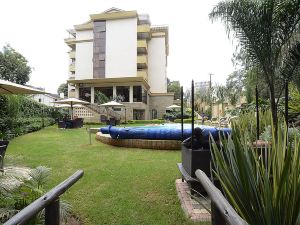 Waridi Paradise Hotel and Suites