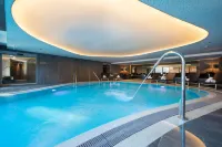 W Verbier - Pools