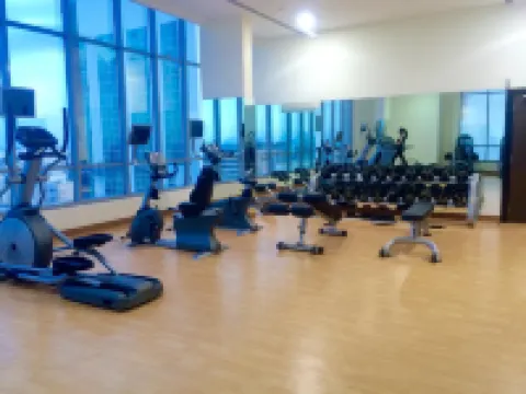 チューリップ イン バーレーン スイーツ＆レジデンス マナーマのホテル